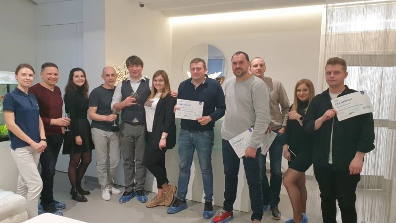  Практический курс по малоинвазивной хирургии полости рта в клинике «Praktik T» 